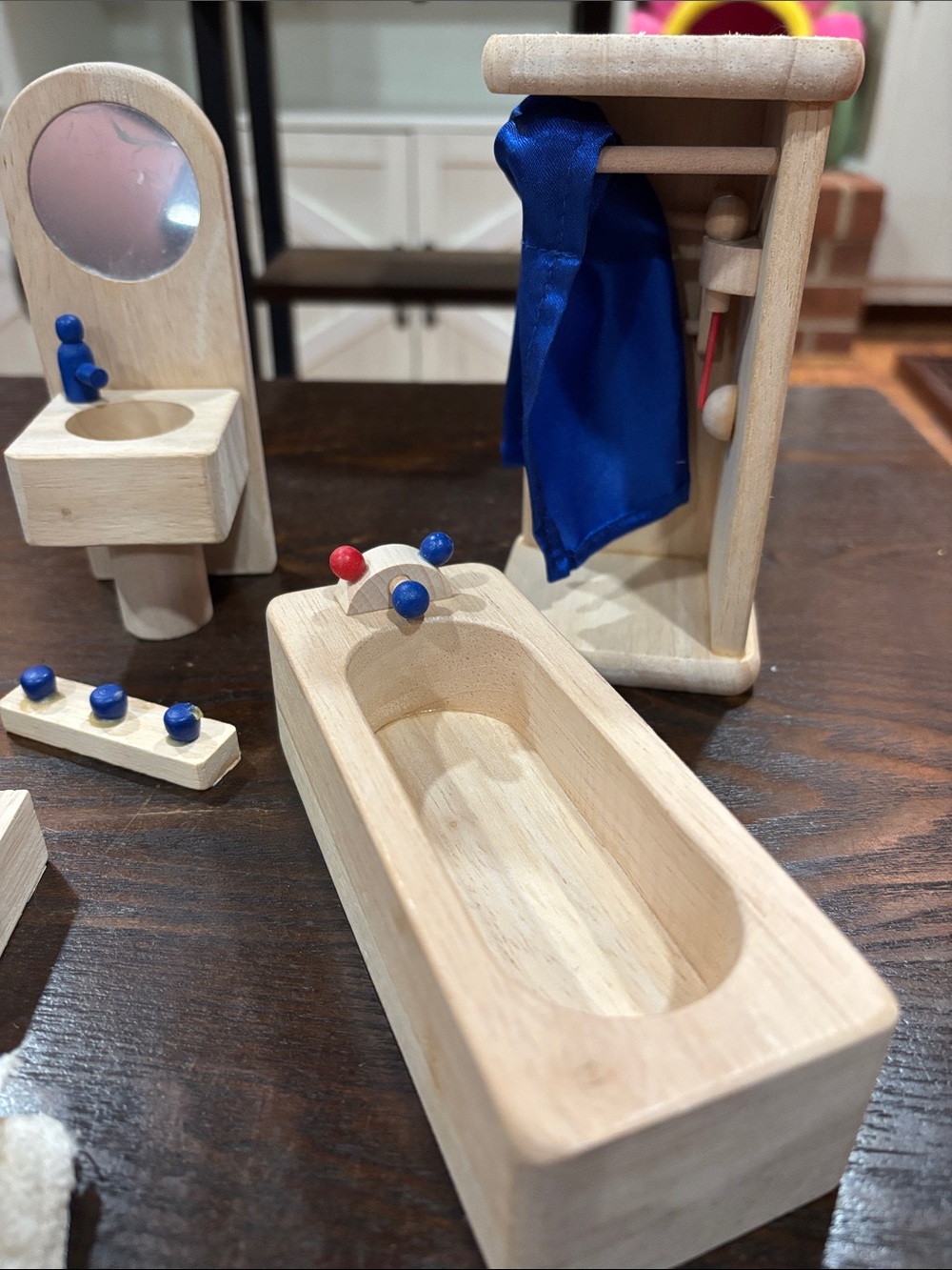 Ryan’s Room Wooden Dollhouse Bathroom Set - Natural Wood with Blue Accents - Picture 4 of 6